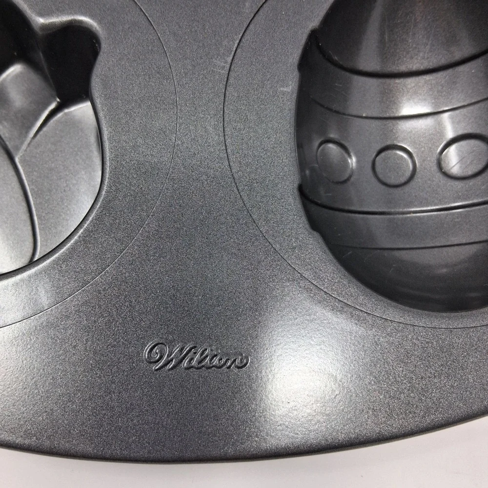 Wilton Easter Non-Stick 6 Cavity Baking Pan Bunny Egg Tulip Shapes Gray Steel